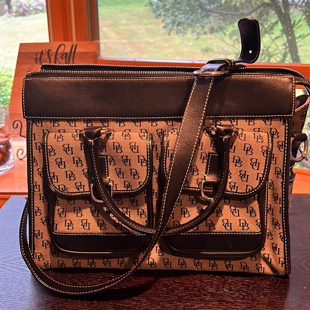 Donney and Bourke black shoulder strap bag